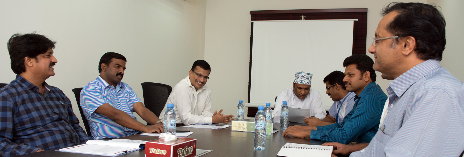 Hi-Tech engineering and inspection team in planning meeting
